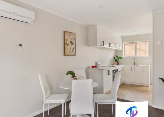  at 2/94 Beaumont's Way, Manurewa, Manukau City, Auckland