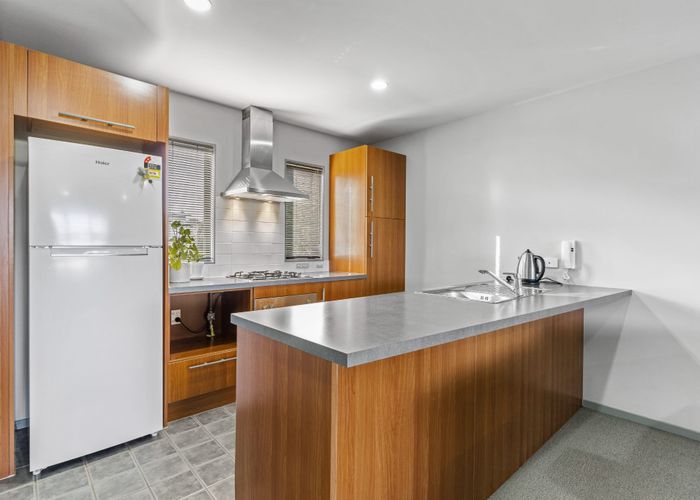  at 44/42 Holly Street, Avondale, Auckland