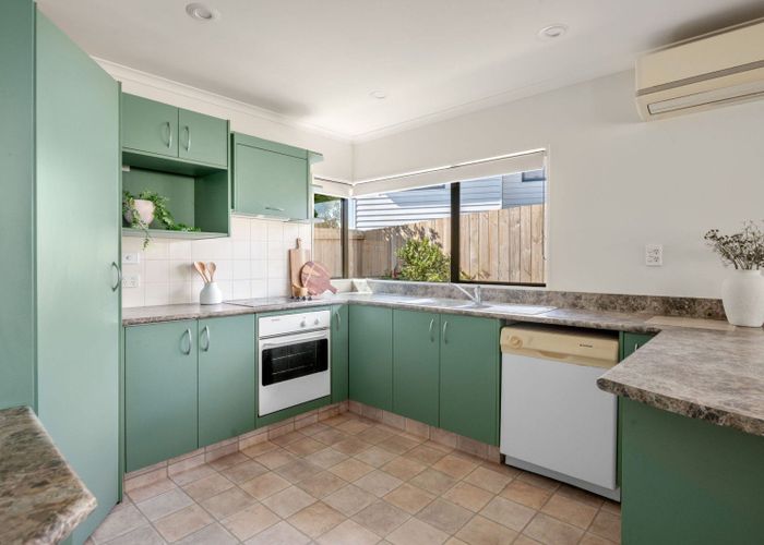  at 14A Alanbrooke Place, Beerescourt, Hamilton, Waikato