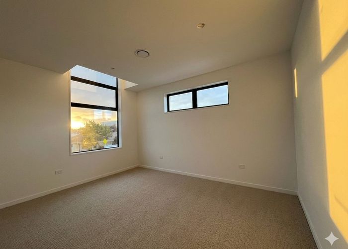  at 3/160 Clarence Street, Riccarton, Christchurch City, Canterbury