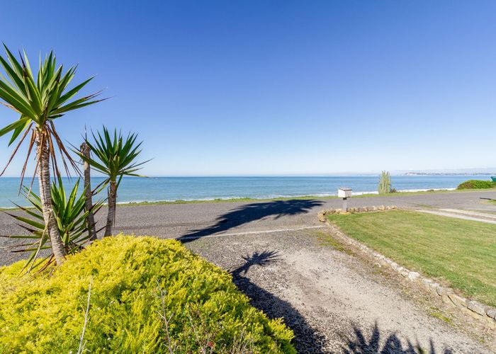  at 115 North Shore Road, Eskdale