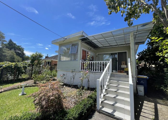  at 53 Kaurilands Road, Titirangi, Auckland