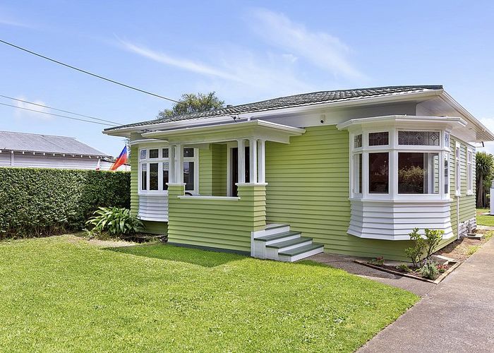  at 37 Lippiatt Road, Otahuhu, Auckland