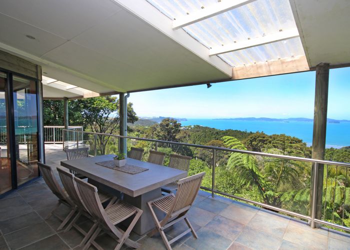  at 21 Kauri Drive, Sandspit