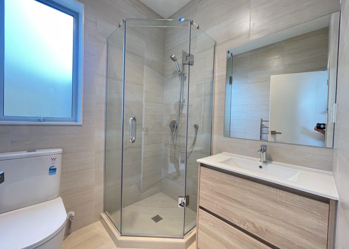  at 25B Dianne - Louise Drive, Half Moon Bay, Manukau City, Auckland