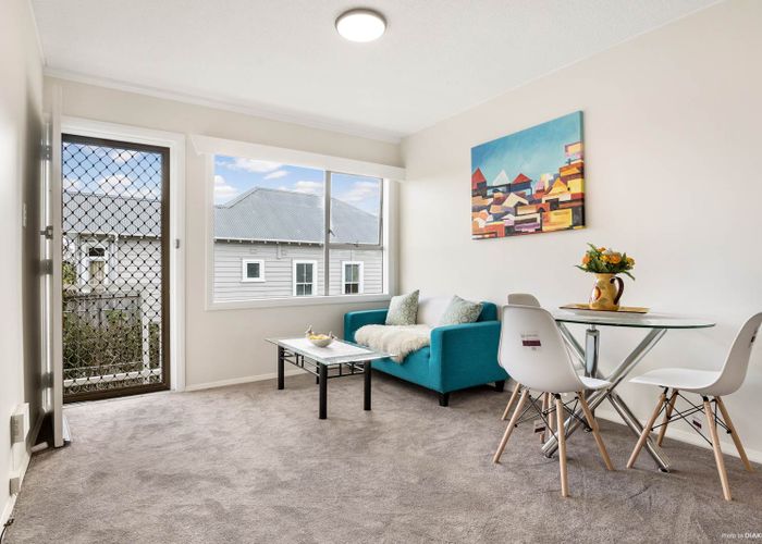  at 7/29 Fairview Road, Mount Eden, Auckland