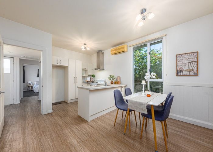  at 6 Nortons Road, Avonhead, Christchurch City, Canterbury
