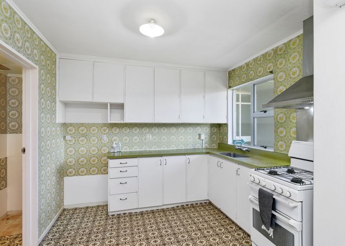  at 10/11 Trafalgar Street, Johnsonville, Wellington