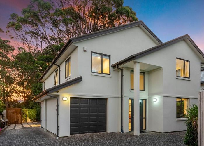  at 26A Niccol Avenue, Narrow Neck, Auckland