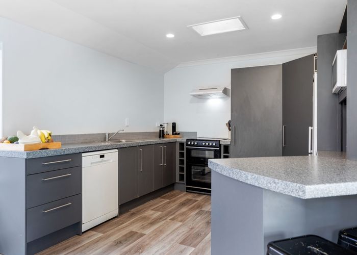  at 98 Bell Street, Judea, Tauranga