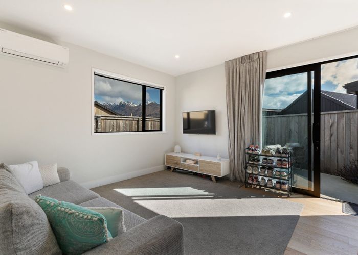 For rent 19A Till Street, Hanley's Farm, Jacks Point, Queenstown