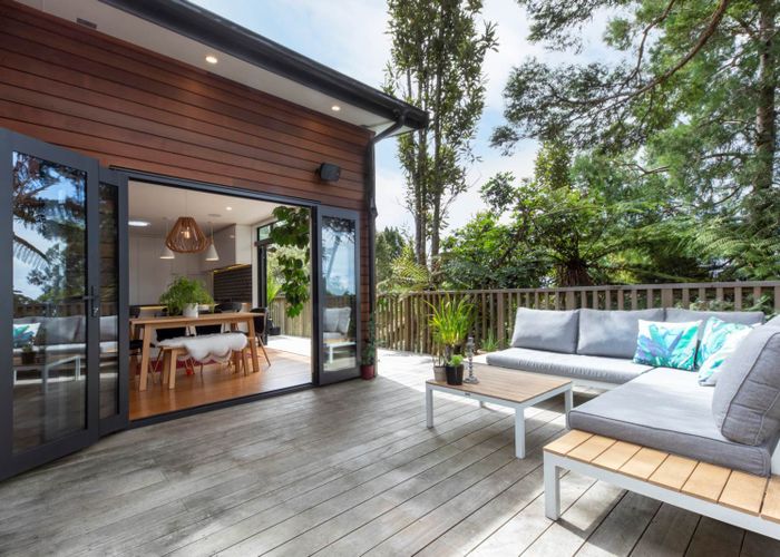  at 410A Scenic Drive, Waiatarua, Auckland