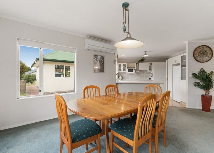  at 11 Robinson Terrace, Rangatira Park, Taupo