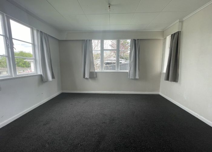  at 10 Igloo Place, Red Hill, Papakura, Auckland