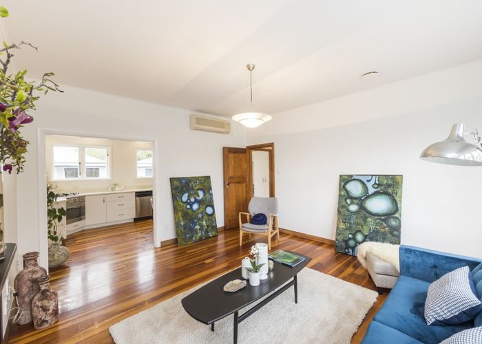  at 532 Featherston Street, Roslyn, Palmerston North