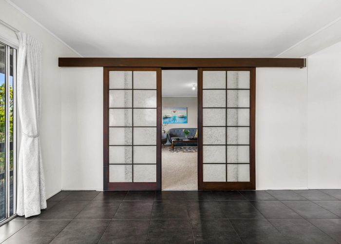  at 51 Aberdeen Road, Castor Bay, Auckland