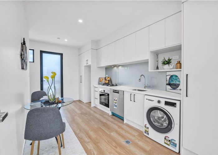  at 3 Detro Street, Papatoetoe, Manukau City, Auckland