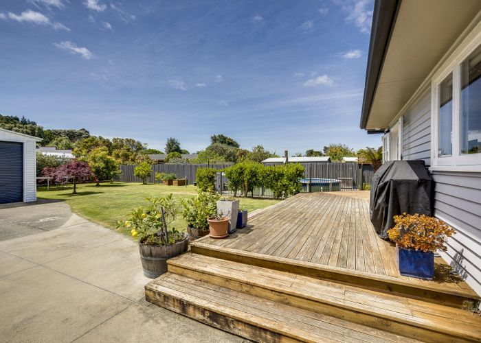  at 2 Shirley Place, Bay View, Napier