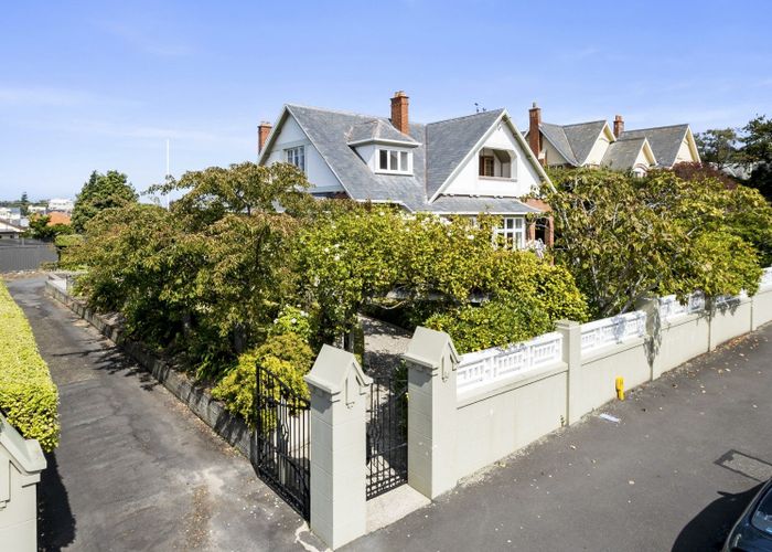  at 14 and 14A Ings Avenue, Saint Clair, Dunedin, Otago