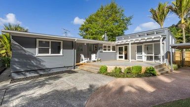  at 210 Konini Road, Titirangi, Auckland