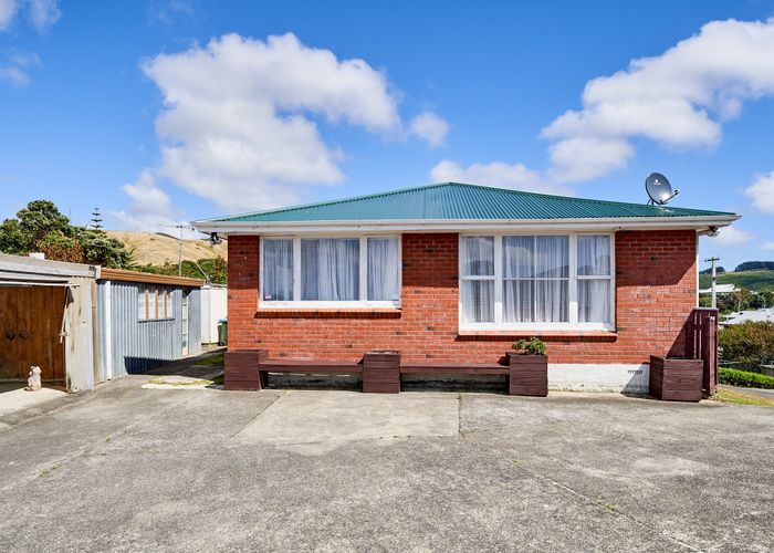  at 29 Aberfeldy Street, Cannons Creek, Porirua
