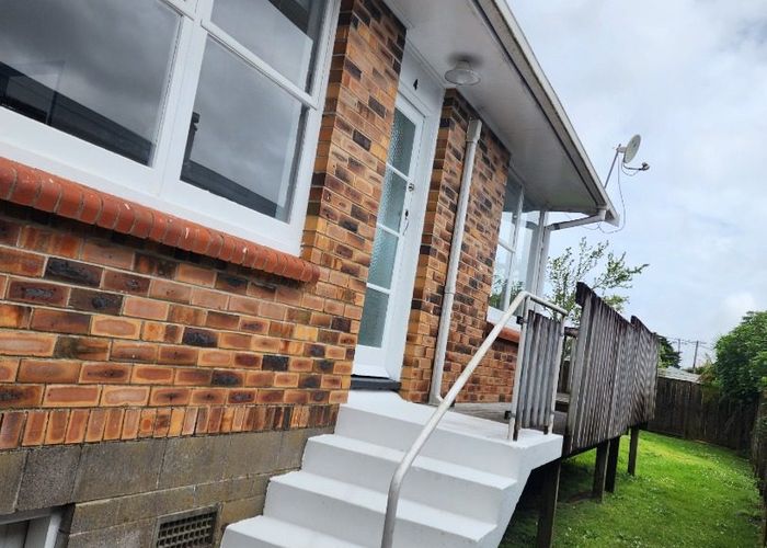  at 4/92 Asquith Avenue, Mount Albert, Auckland