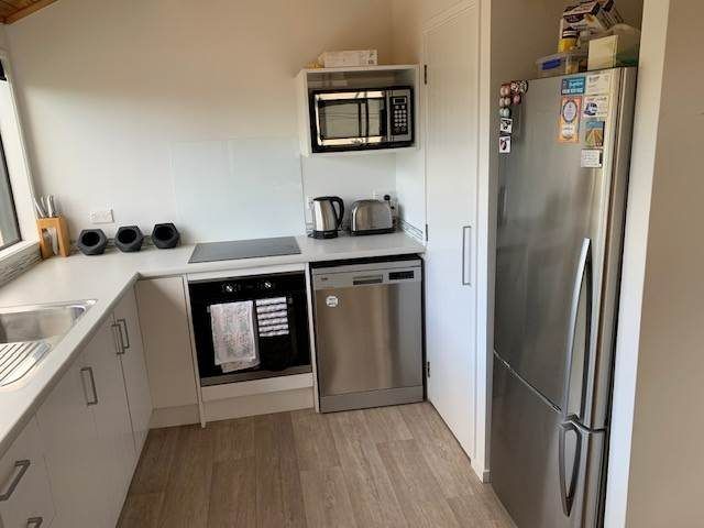  at 34 Holiday Road, Stanmore Bay, Whangaparāoa