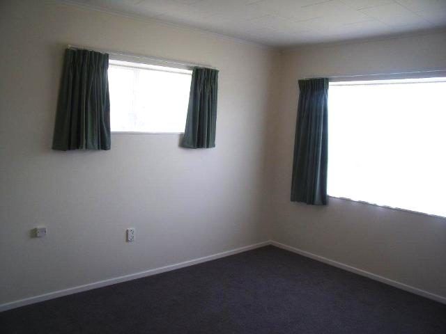  at 8 Berkeley Road, Wainuiomata, Lower Hutt, Wellington