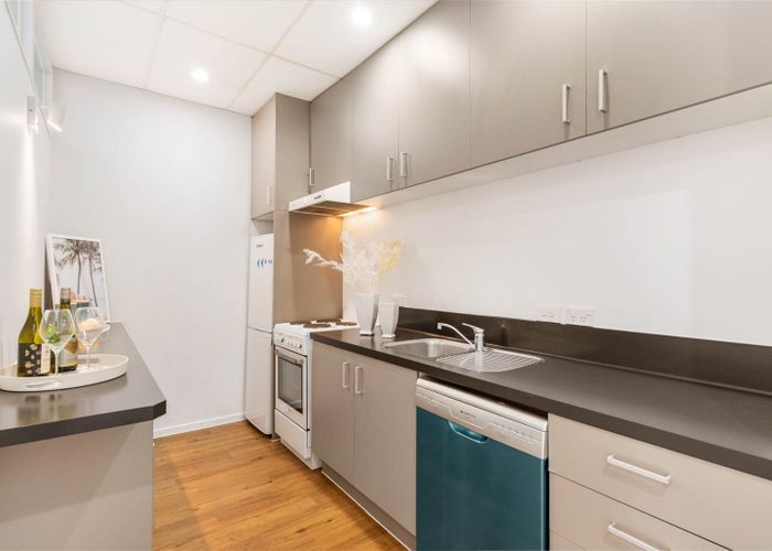  at 28B The Avenue, Albany, North Shore City, Auckland