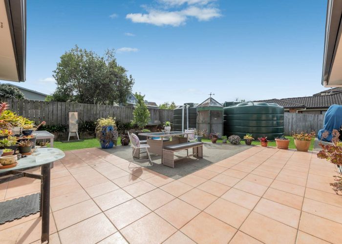  at 27 Toomer Place, Beachlands, Manukau City, Auckland