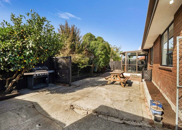  at 16A Glenbyre Place, Bromley, Christchurch City, Canterbury