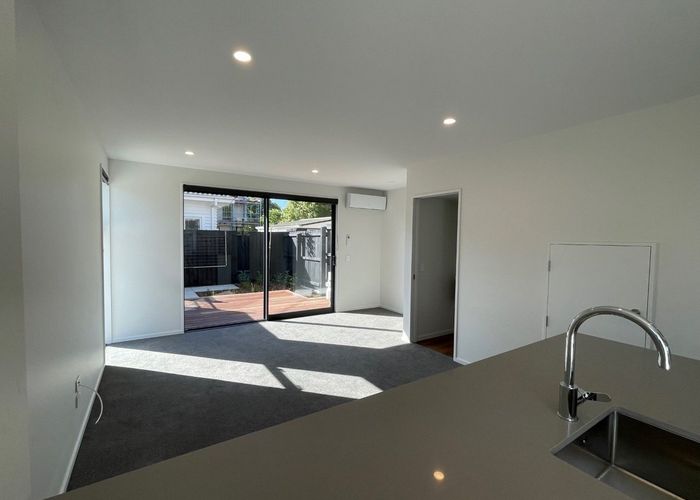  at 2/7  Hinemoa Street , Spreydon, Christchurch City, Canterbury