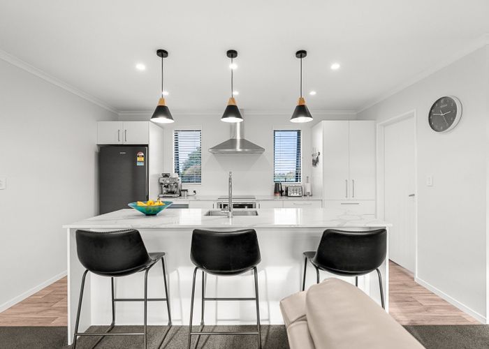  at 98 Thomas Road, Carterton, Carterton, Wellington