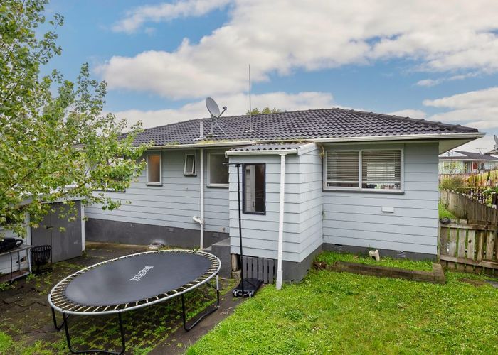  at Manurewa, Manukau City, Auckland