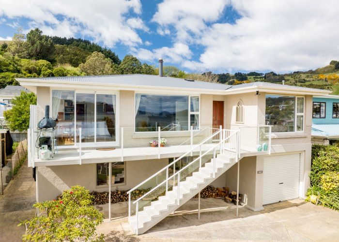  at 10a Wharfdale Street, Macandrew Bay, Dunedin, Otago