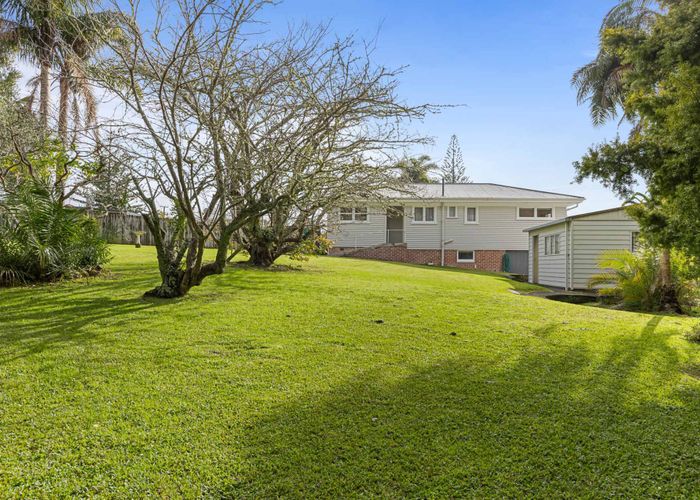  at 25 Beaubank Road, Kelston, Waitakere City, Auckland