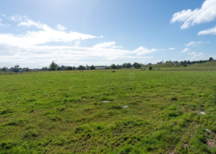 at 352 Bedford Road, Te Kowhai, Hamilton
