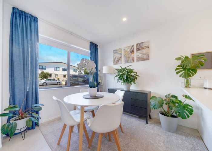  at 31 Katikati Drive, Manurewa, Manukau City, Auckland