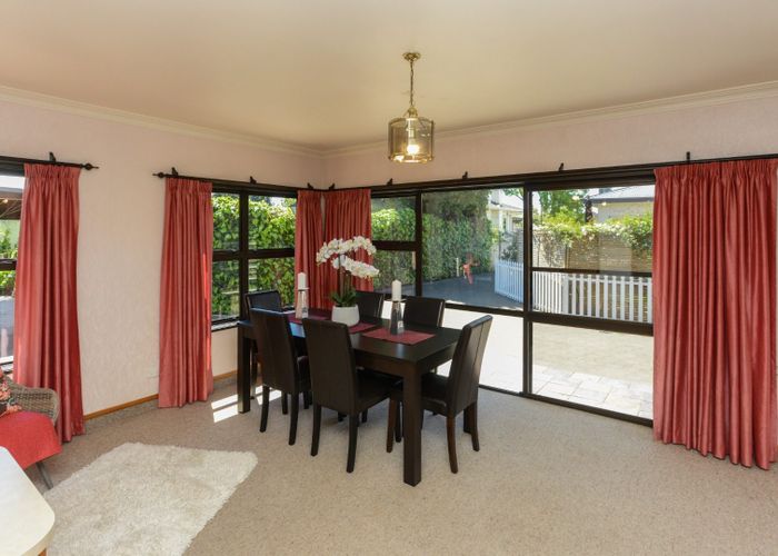  at 719A Grove Road, Mayfair, Hastings