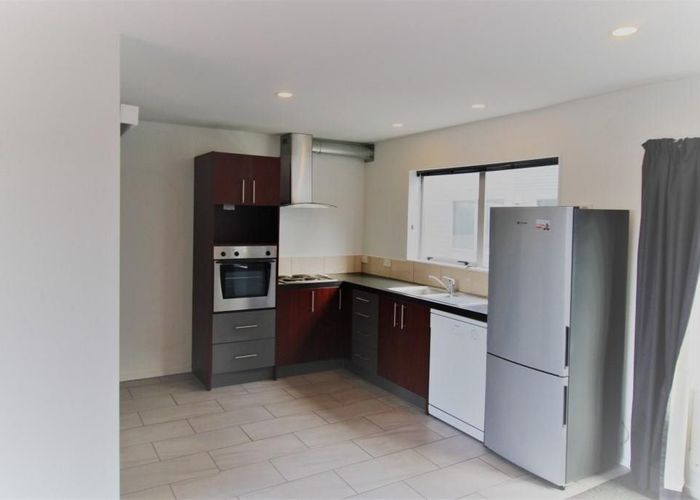  at 2/443 Hereford Street, Linwood, Christchurch