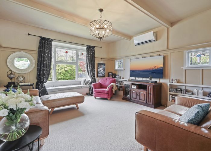  at 35 Aylmer Street, Somerfield, Christchurch