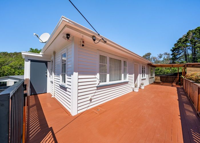  at 12 Glenside Road, Glenside, Wellington, Wellington