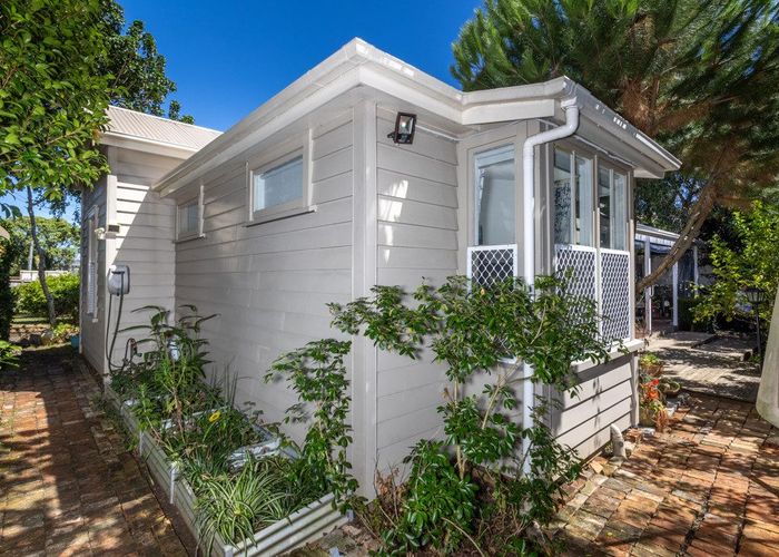 at 102 Alfred Street, Onehunga, Auckland City, Auckland