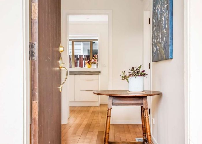  at 33A Landon Avenue, Mangere East, Manukau City, Auckland