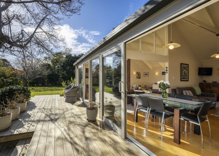  at 38 Plympton Street, Brooklands, New Plymouth, Taranaki