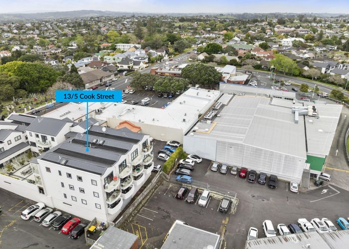 at 13/5 Cook Street, Howick, Auckland