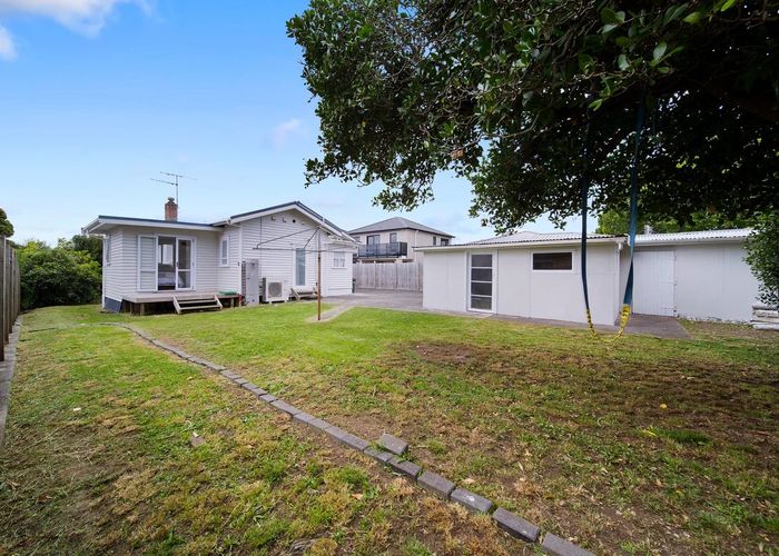  at 1/129 Tui Road, Papatoetoe, Manukau City, Auckland