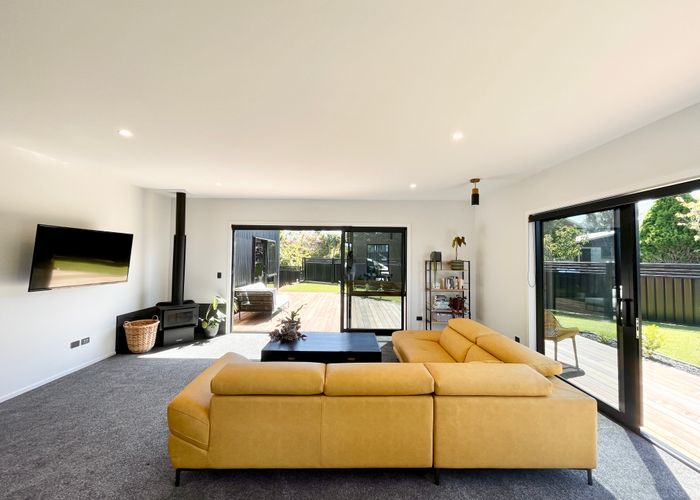  at 16 Whitestone Crescent, Weston, Oamaru