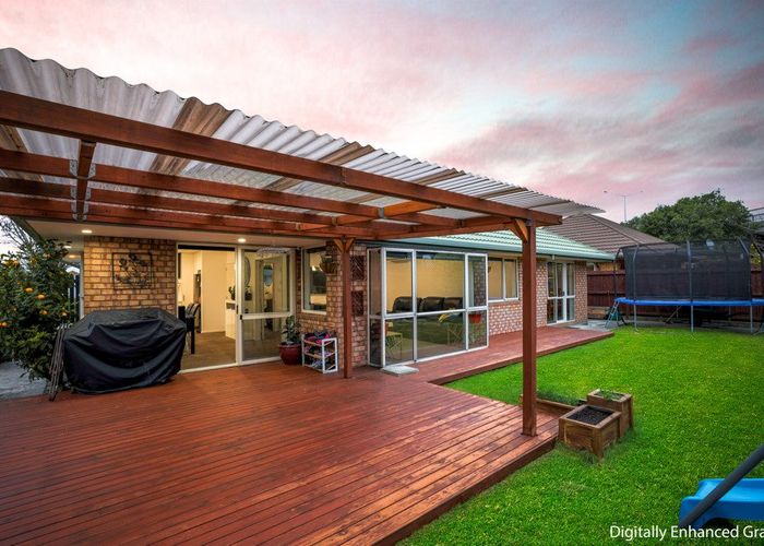  at 3 Farquhars Road, Redwood, Christchurch