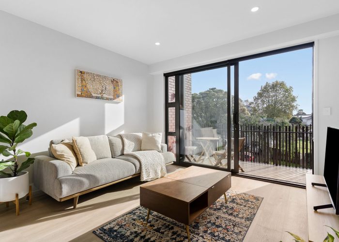  at 203/2 Ko Street, Northcote, North Shore City, Auckland
